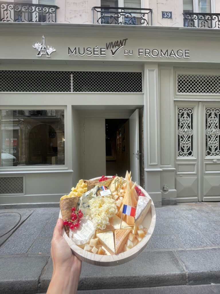 This Is the Tastiest Way to Spend an Afternoon in Paris